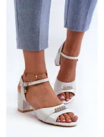 Dámské sandály z eko kůže na vysokém podpatku se stříbrnými ozdobami Narhi Dámské sandály z eko kůže na vysokém podpatku se stříbrnými ozdobami Narhi