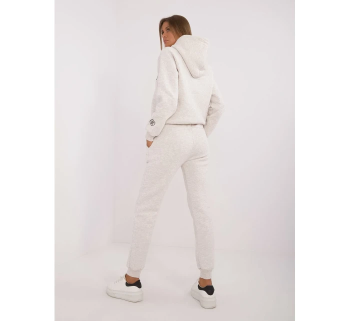 Sada EM KMPL 661B.14X světle béžová Sada EM KMPL 661B.14X světle béžová