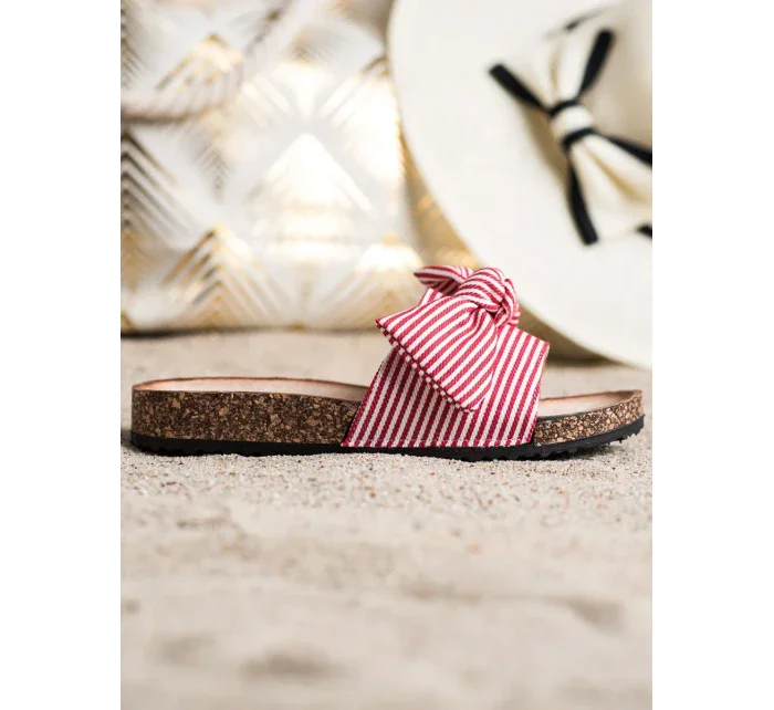 Praktické  nazouváky dámské červené bez podpatku