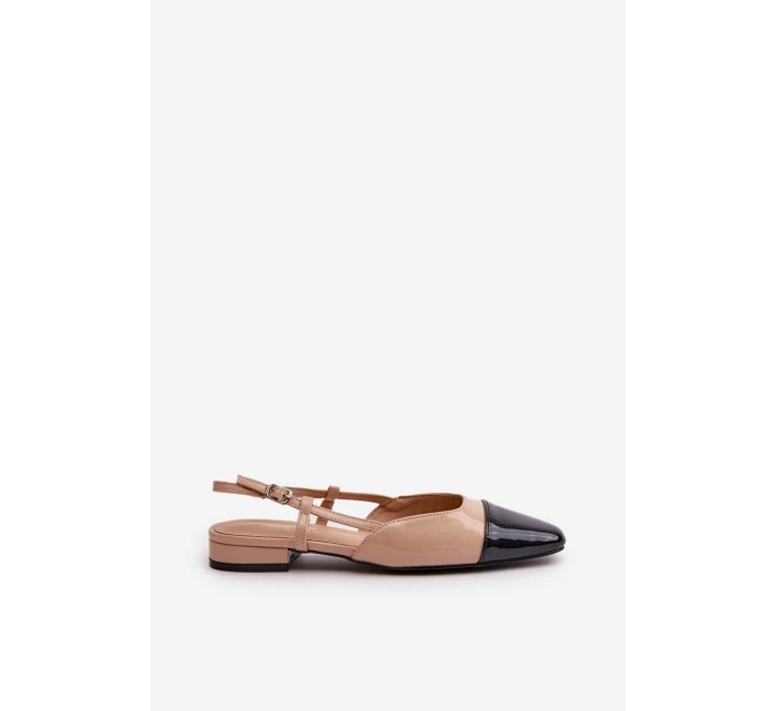 Lakované baleríny na nízkém podpatku s otevřenou patou béžové model 21670615 - Boto