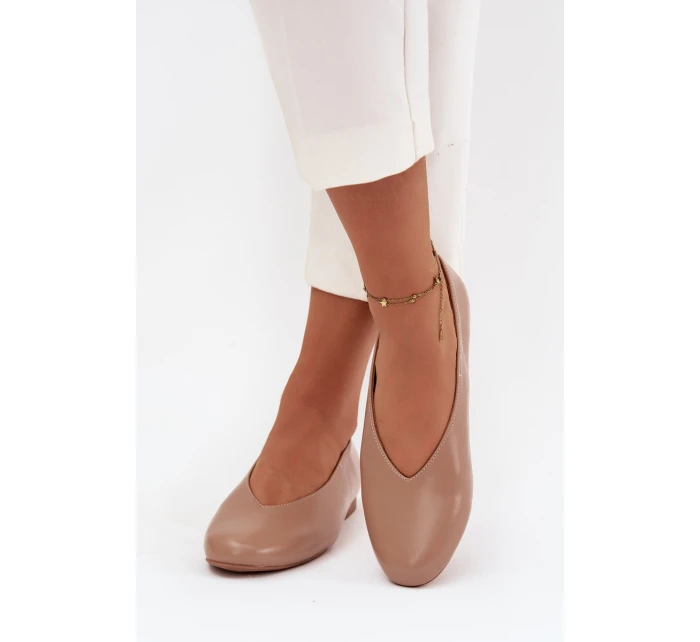 Dámské baleríny z ekokůže na ploché podrážce béžové model 21710674 - Boto Dámské baleríny z ekokůže na ploché podrážce béžové model 21710674 - Boto