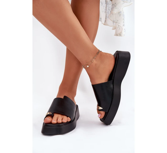 Dámské Pantofle Na Platformě S Dekorativním Detalem Černé model 21696863 - EVENTO