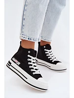 Dámské vysoké tenisky na platformě Černé model 22107450 - Boto Dámské vysoké tenisky na platformě Černé model 22107450 - Boto