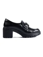 Stylové černé dámské polobotky na širokém podpatku Stylové černé dámské polobotky na širokém podpatku