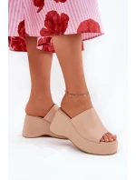 Ekokožené dámské sandály na platformě a klínu béžové Kisoffi Ekokožené dámské sandály na platformě a klínu béžové Kisoffi