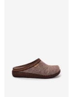 pantofle s výšivkou  tmavě béžové model 21714608 - Inblu