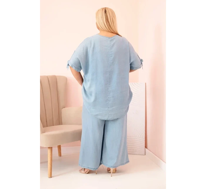 Dámská souprava Plus Size z tencelu, halenka s vázáním a široké kalhoty světlý džínový Dámská souprava Plus Size z tencelu, halenka s vázáním a široké kalhoty světlý džínový