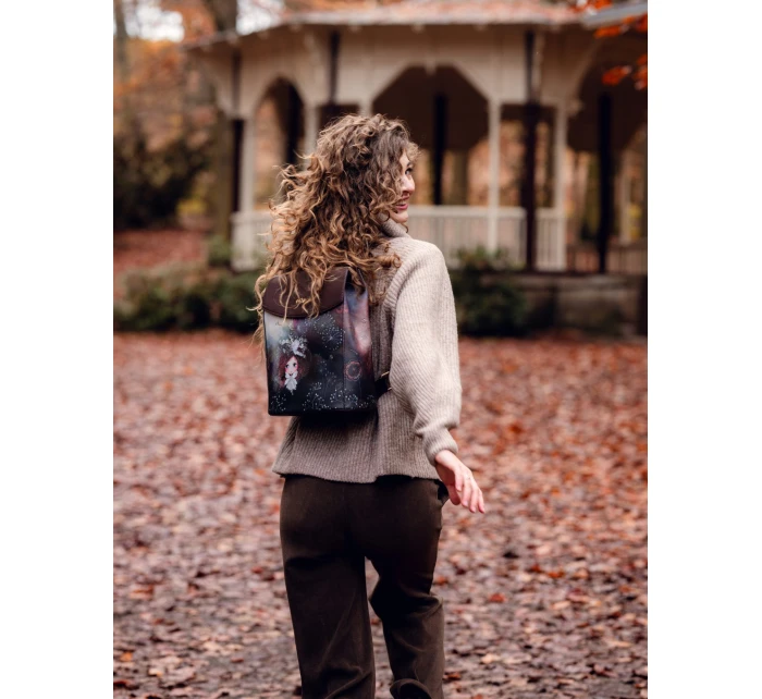 Dámský batoh Vushie Rosalie Rounded Flap Backpack Dámský batoh Vushie Rosalie Rounded Flap Backpack