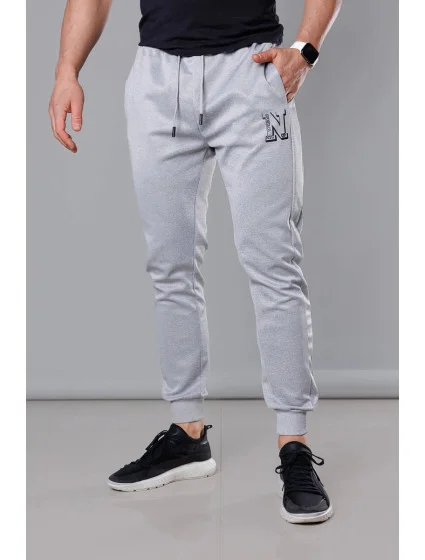 Světle šedé pánské teplákové kalhoty s potiskem model 18347910 - J.STYLE