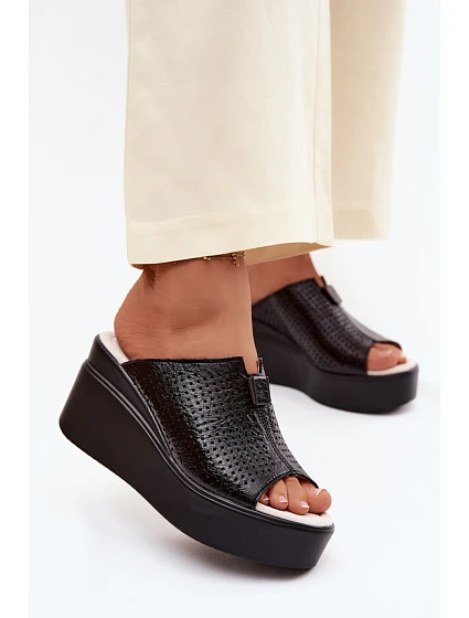 Bota na klínech  model 227430 Step in style