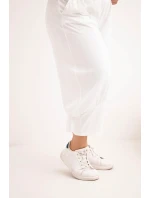 Dámské kalhoty Plus Size s nízkým sedem a gumou v pase bílé