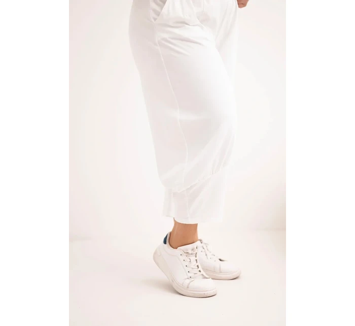 Dámské kalhoty Plus Size s nízkým sedem a gumou v pase bílé