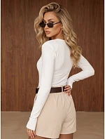 Bluzka damska z rękawem biała model 22394715 - FashionStreet Bluzka damska z rękawem biała model 22394715 - FashionStreet