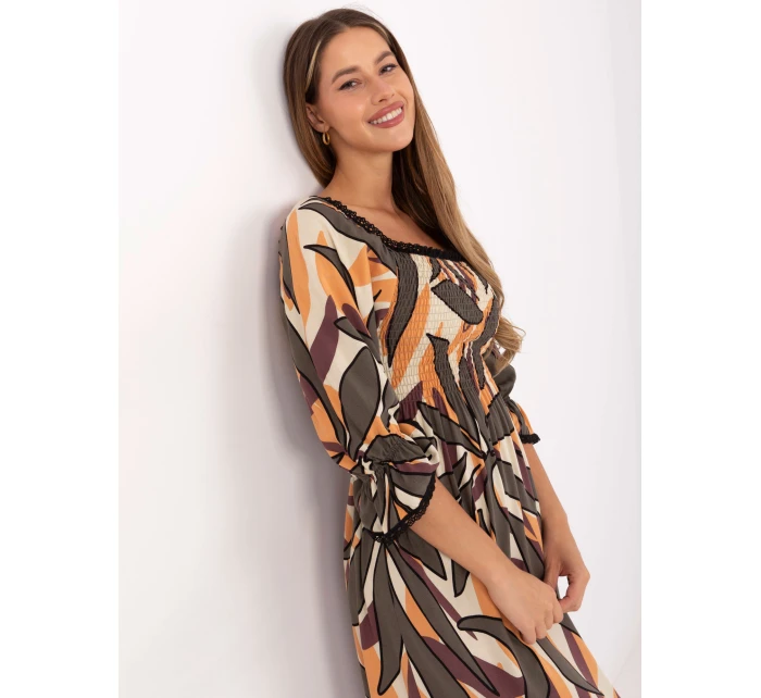 Sukienka LK SK model 21234043 beżowy - FPrice