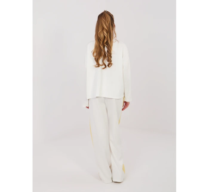 Sada IT KMPL 22220.69 ecru Sada IT KMPL 22220.69 ecru