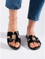 Stylové černé dámské nazouváky na klínku Stylové černé dámské nazouváky na klínku