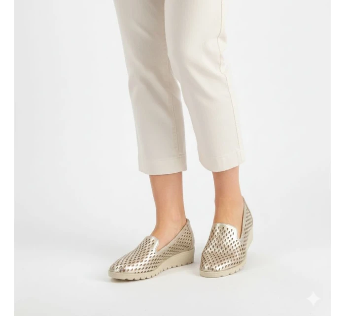 Dámská zlatá prolamovaná obuv Jezzi RMR1628