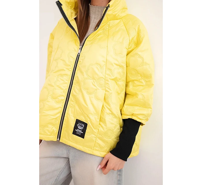 Dámská jarní prošívaná bunda s ozdobným model 22040176 a zipem žlutá - K-Fashion