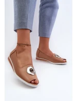 Dámské lodičky s ozdobou z ekokože tmavě béžové Biolita