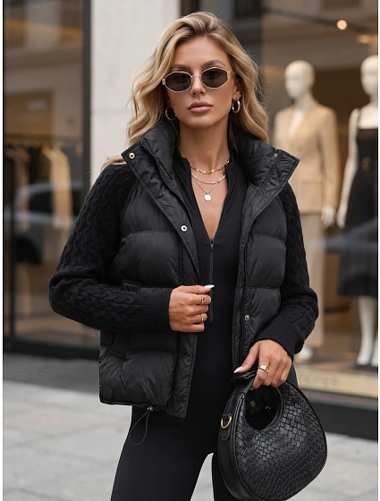 Dámská prošívaná péřová bunda s pletenými rukávy, černá, FashionStreet TY5930 Dámská prošívaná péřová bunda s pletenými rukávy, černá, FashionStreet TY5930