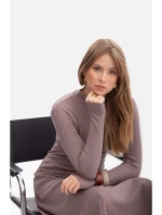 Žebrované midi šaty s asymetrickým pasem model 21379840 - BeWear Žebrované midi šaty s asymetrickým pasem model 21379840 - BeWear