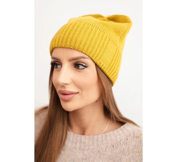 Dámská zimní čepice s vlnou v klasickém žebrovaném vzoru K444 hořčicová