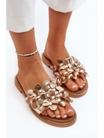 model 21650258 Dámské Kožené Žabky Na Ploché Podrážce Zlaté - Zazoo