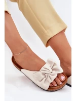 Dámské pantofle na korkové podešvi s mašlí – béžové