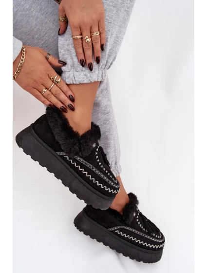 Dámské sněhule Ferayne na platformě s kožešinou a třásněmi – černé Dámské sněhule Ferayne na platformě s kožešinou a třásněmi – černé