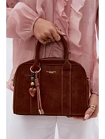 Kufříková Eko Semišová Kabelka s Přívěskem Camel Sorielle