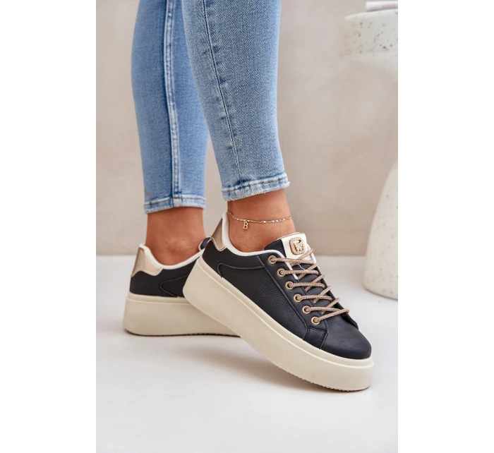 na platformě s ozdobnými šňůrkami černé model 21683454 - Boto na platformě s ozdobnými šňůrkami černé model 21683454 - Boto