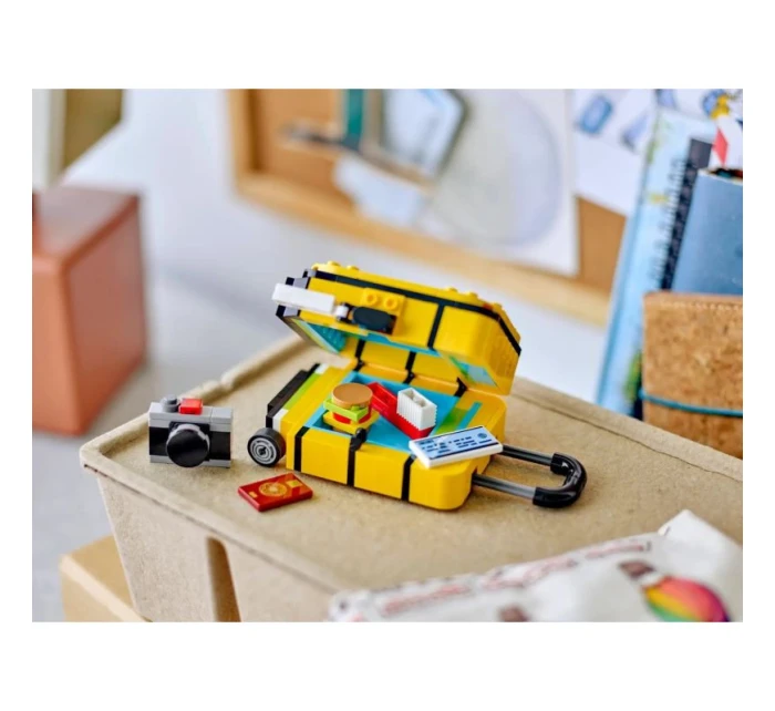 model 21863841 Žlutý cestovní kufřík - Lego