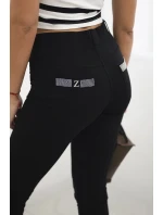Bavlněné kalhoty se zirkony na  černý model 20592386 - K-Fashion