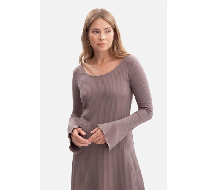 B308 Midi šaty z žebrového úpletu - kakao