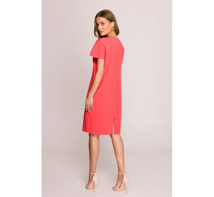 S392 Šaty uvolněného střihu s výstřihem do V - korálová barva S392 Šaty uvolněného střihu s výstřihem do V - korálová barva