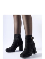 Boty na podpatku model 204724 Solea Boty na podpatku model 204724 Solea