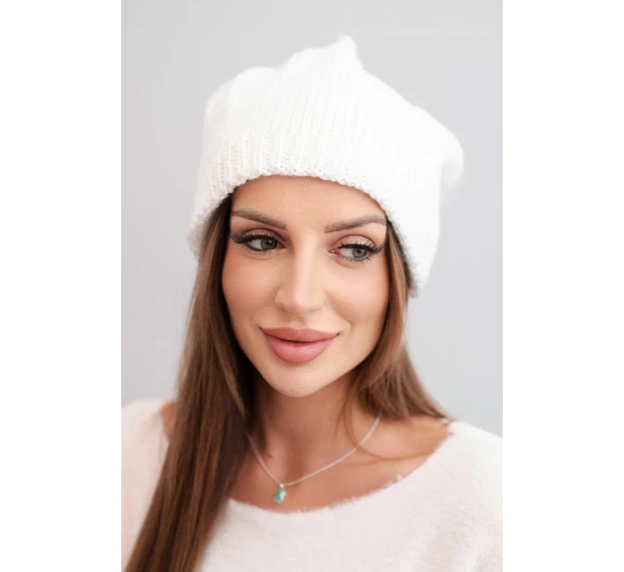Dámská zimní čepice s ušima a žebrovaným vzorem K440 bílá
