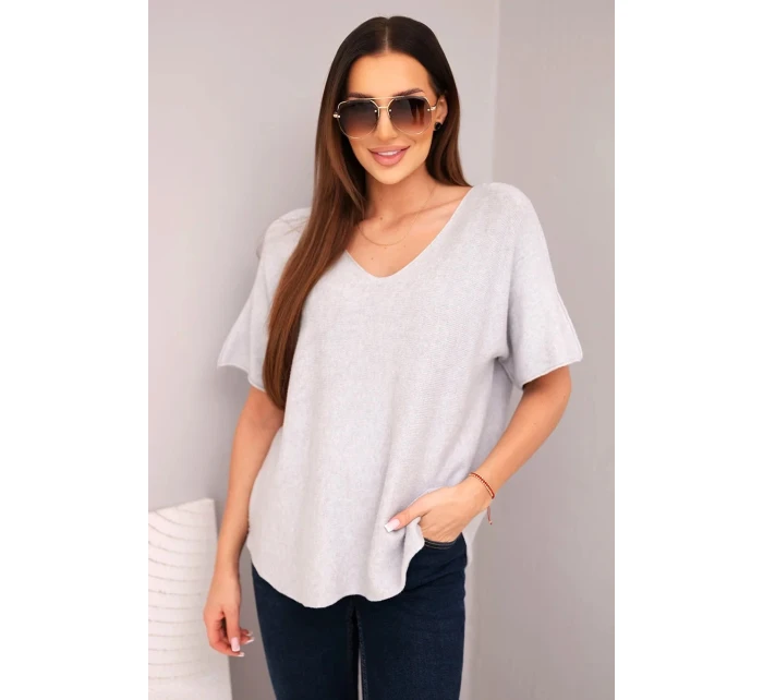 Dámská svetr s krátkým rukávem a výstřihem do V šedá Dámská svetr s krátkým rukávem a výstřihem do V šedá