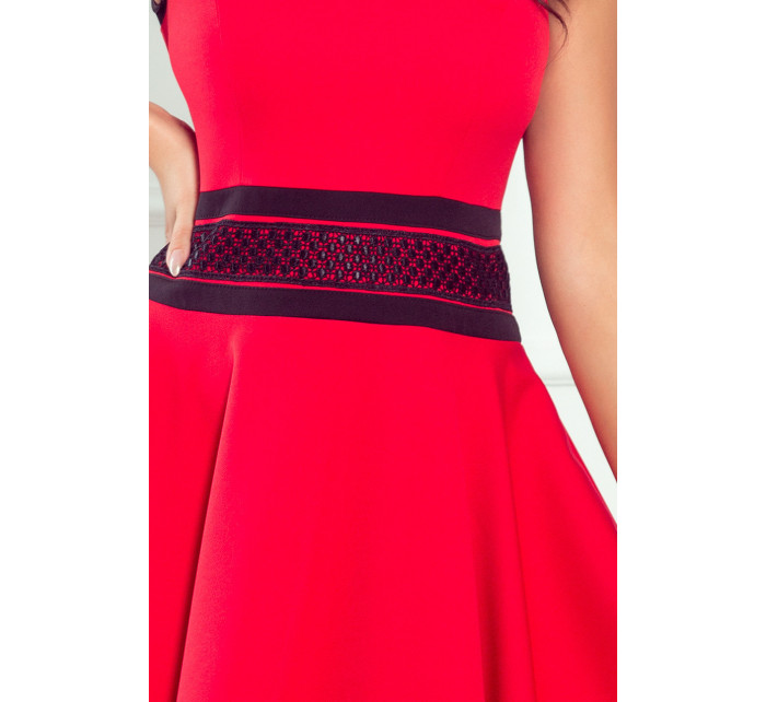 Červené dámské šaty s tylovými vsadkami model 7728834