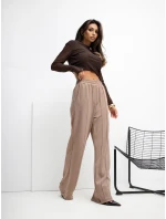 Spodnie dresowe RV DR model 21777681 ciemny bezowy - FPrice Spodnie dresowe RV DR model 21777681 ciemny bezowy - FPrice