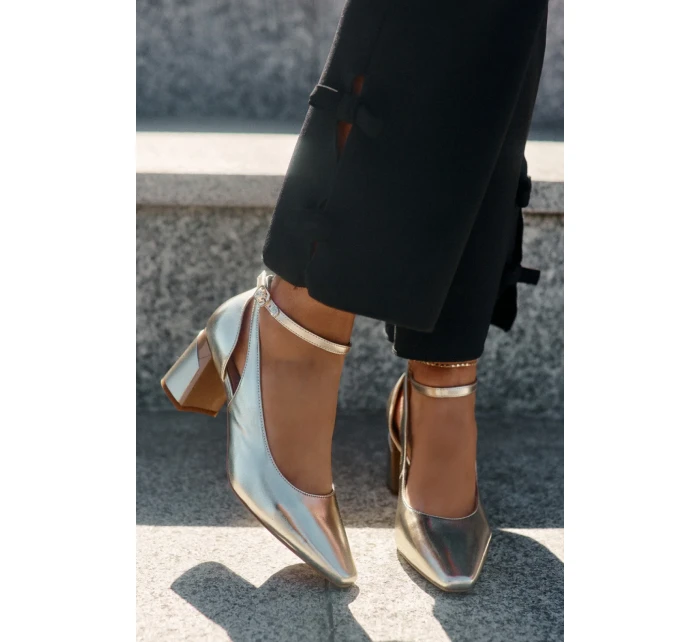 Lodičky na sloupku model 212997 Step in style