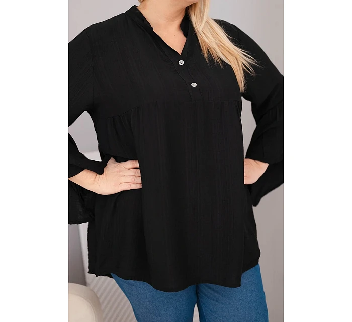 Dámská viskózová halenka Plus Size s model 22043150 rukávem a výstřihem do V černá - K-Fashion