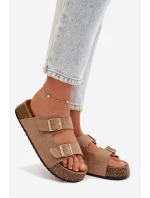 Dámské pantofle na korkové platformě se zlatými sponami tmavě béžové model 21919279 - EVENTO Dámské pantofle na korkové platformě se zlatými sponami tmavě béžové model 21919279 - EVENTO