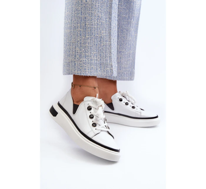 Bílé lakované dámské kožené tenisky D&A LR535