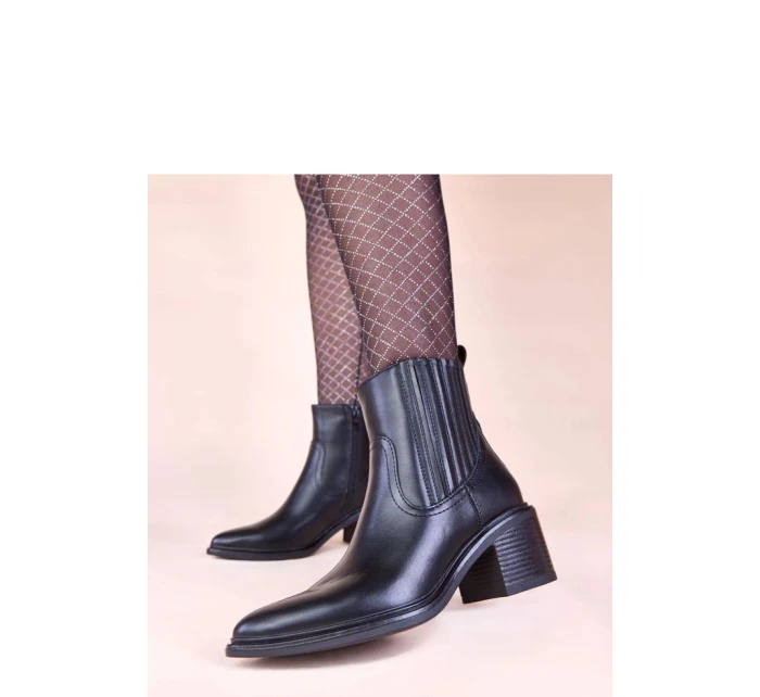 Boty na podpatku model 222368 Solea Boty na podpatku model 222368 Solea