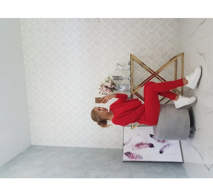 Červená tepláková souprava