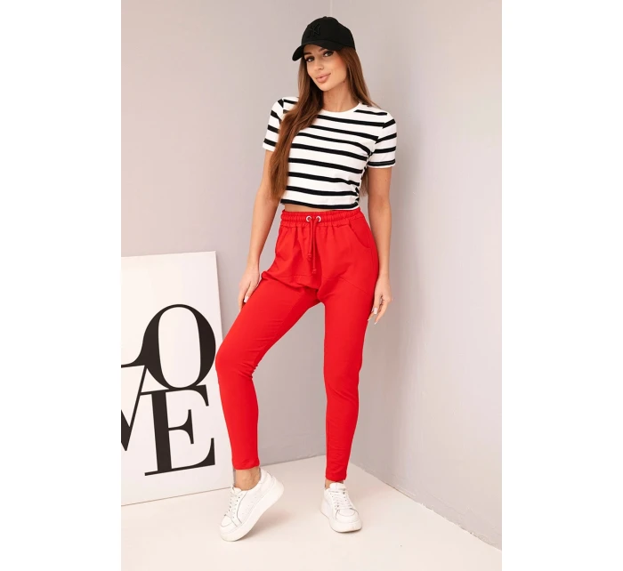 Dámské bavlněné cargo kalhoty s kapsami a řetízkem béžové