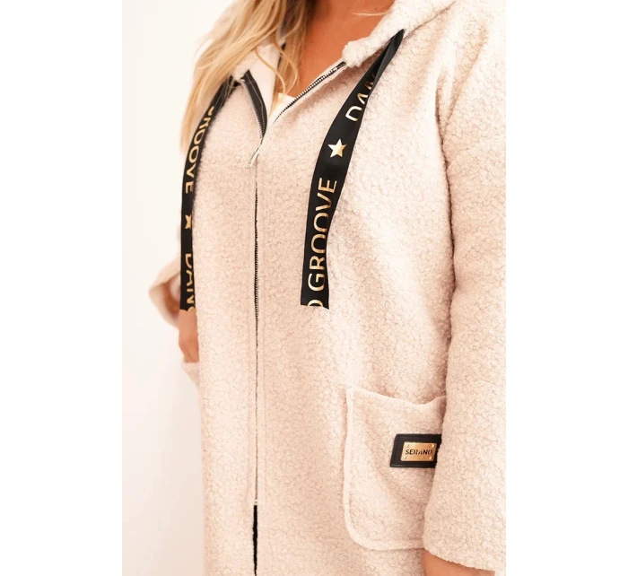 Dámský kabát Plus Size z umělého beránka s kapucí a kapsami béžový