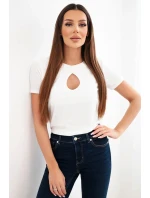 Dámská viskózová žebrovaná halenka s ozdobným výstřihem u model 22025270 bílá - K-Fashion