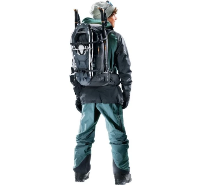 Lyžařský batoh Deuter Freerider Pro 32+10 černý Lyžařský batoh Deuter Freerider Pro 32+10 černý